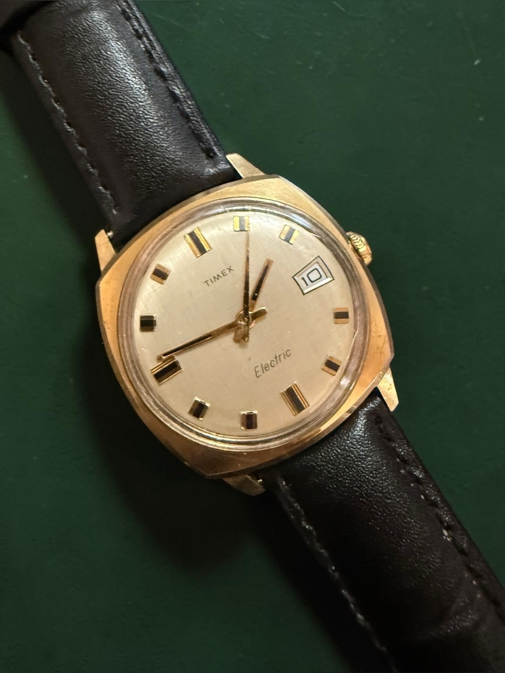 Vintage Timex Gold-Tone cushion Case with Champagne Dial and Black Leather Strap